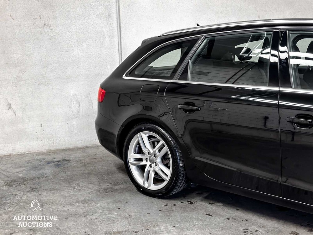 Audi A4 Avant 2.0 TDI Ultra Advance 136pk 2015 -Orig. NL-, HL-711-X
