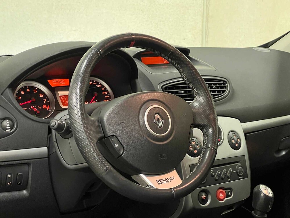 Renault Clio RS 2.0-16V 197pk 2008 ORIG-NL, 29-ZR-LT