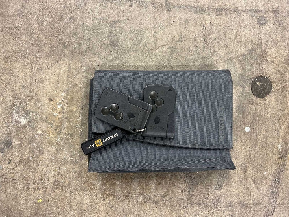 Renault Clio RS 2.0-16V 197pk 2008 ORIG-NL, 29-ZR-LT