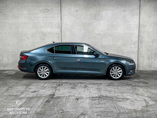 Skoda Superb 1.4 TSI ACT Ambition Business 150pk 2019 ORIG-NL, XH-665-J