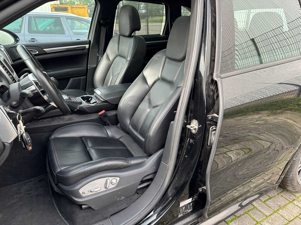 Porsche Cayenne S E-Hybrid 3.0 V6 Sport-Chrono 416pk 2015 -Orig. NL-, HR-498-S