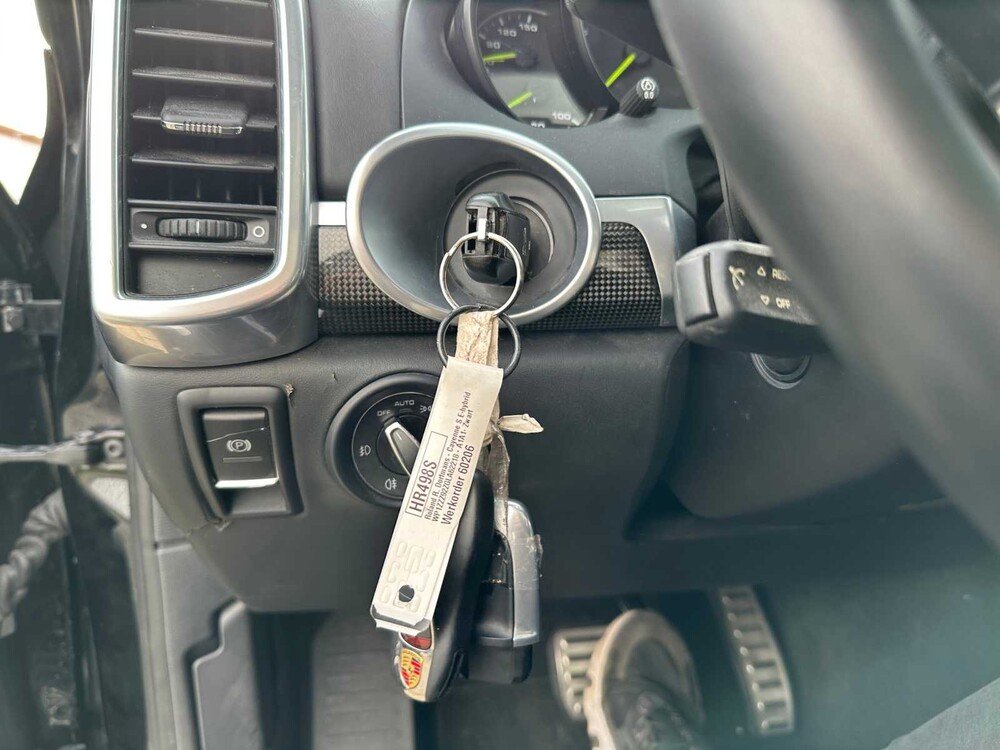 Porsche Cayenne S E-Hybrid 3.0 V6 Sport-Chrono 416pk 2015 -Orig. NL-, HR-498-S