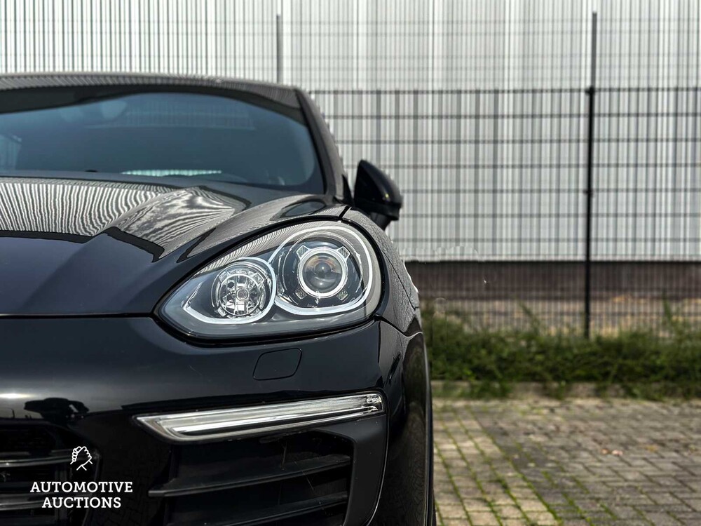 Porsche Cayenne S E-Hybrid 3.0 V6 Sport-Chrono 416pk 2015 -Orig. NL-, HR-498-S