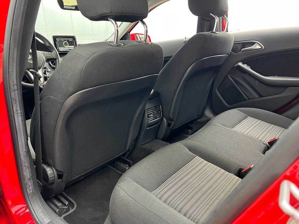 Mercedes-Benz A180 Lease Edition Ambition A-klasse 122pk 2014, NZ-817-H