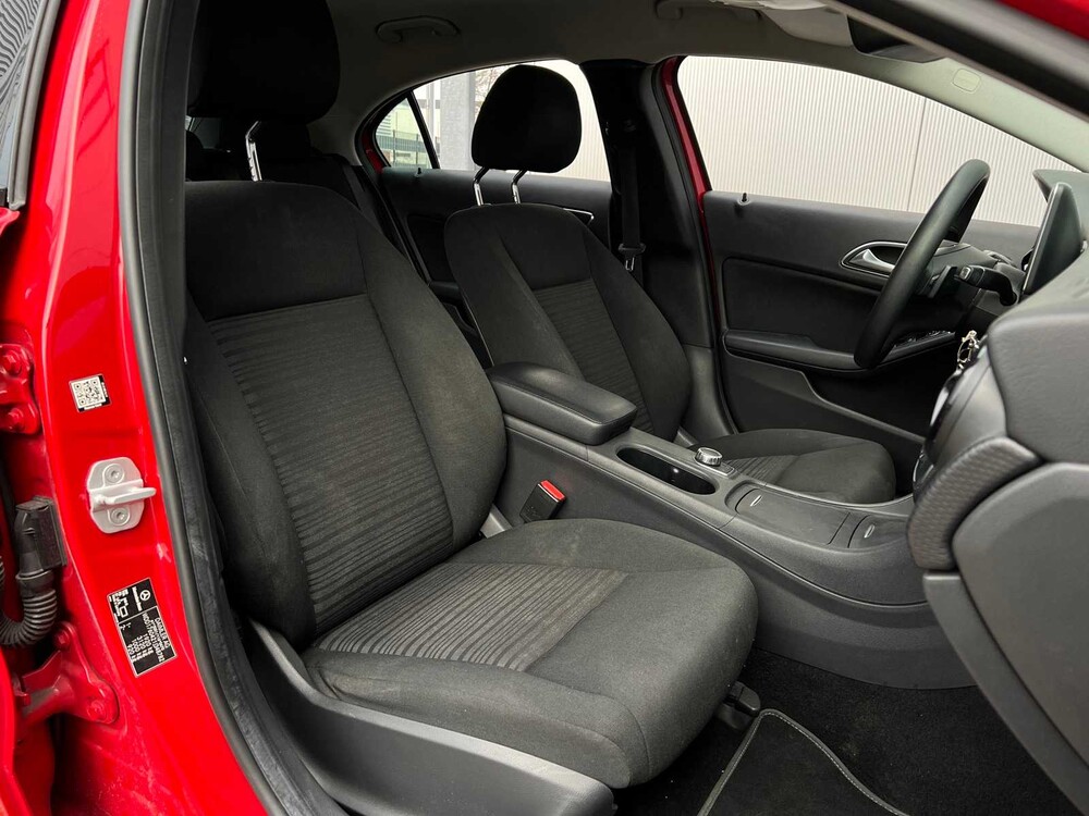 Mercedes-Benz A180 Lease Edition Ambition A-klasse 122pk 2014, NZ-817-H