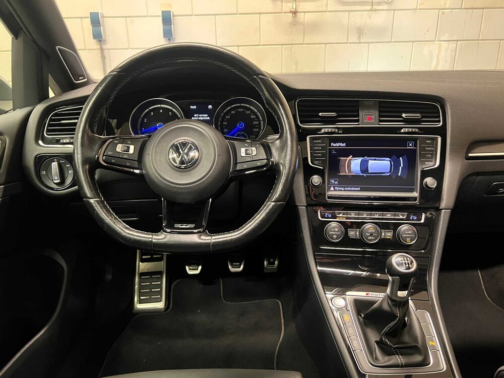 Volkswagen Golf R VII 2.0 TSI 4Motion 370PK 2015, SH-961-J