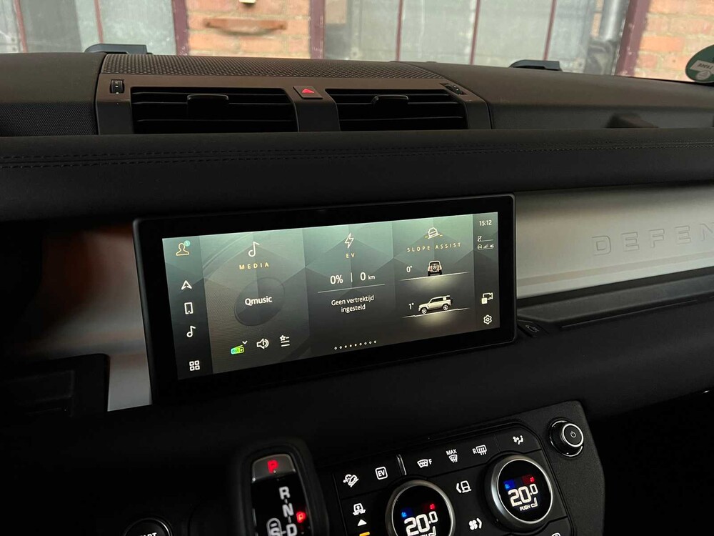 Land Rover Defender P400e SE Hybrid 404pk 2023 -Fabrieksgarantie-