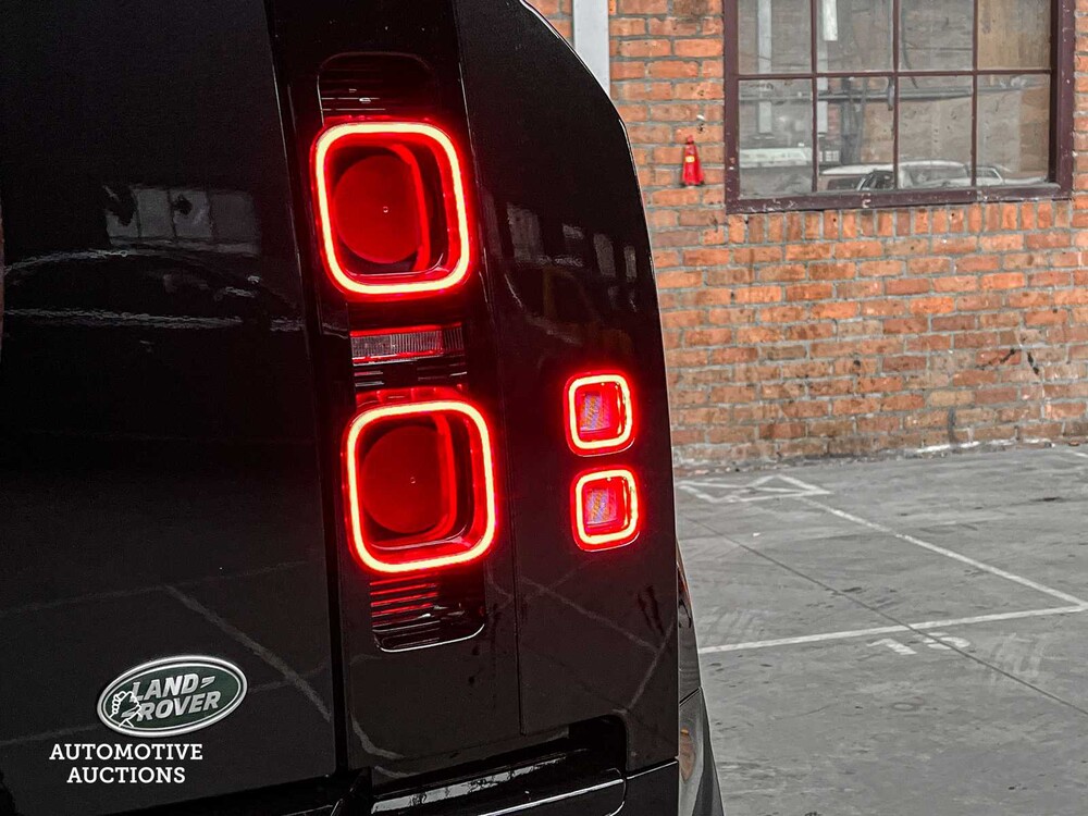 Land Rover Defender P400e SE Hybrid 404pk 2023 -Fabrieksgarantie-