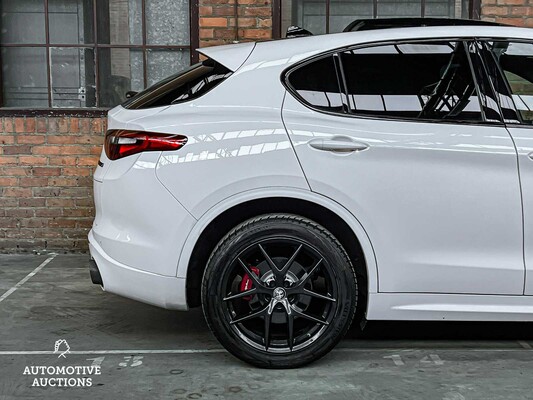 Alfa Romeo Stelvio VELOCE 2.0T AWD 280hp 2020, S-517-SK