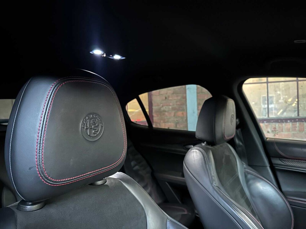 Alfa Romeo Stelvio QUADRIFOGLIO 2.9 V6 -FERRARI ENGINE- AWD 510pk 2018, L-684-LG