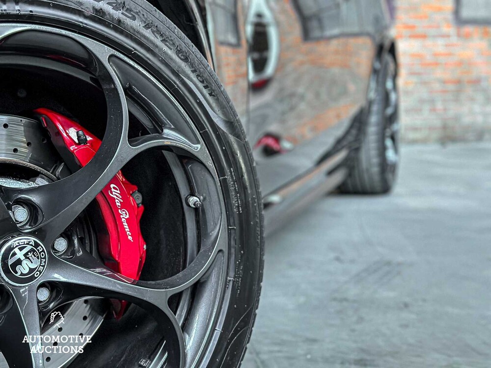 Alfa Romeo Stelvio QUADRIFOGLIO 2.9 V6 -FERRARI ENGINE- AWD 510pk 2018, L-684-LG