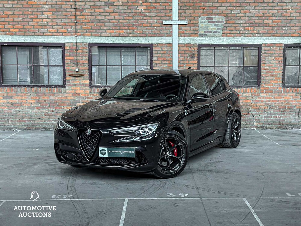 Alfa Romeo Stelvio QUADRIFOGLIO 2.9 V6 -FERRARI ENGINE- AWD 510pk 2018, L-684-LG