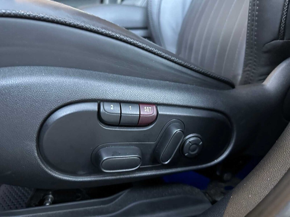 Mini Clubman John Cooper Works ALL4 Chili JCW 306pk 2020 -Orig. NL-, H-522-HN