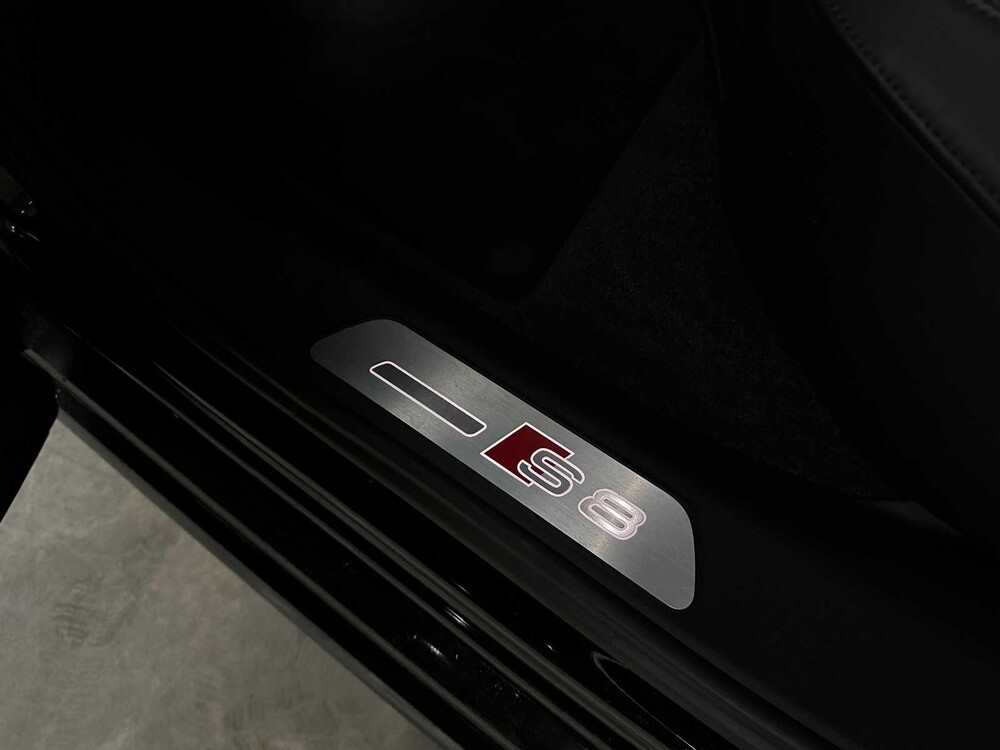 Audi S8 4.0 TFSI V8 Plus Quattro 605pk 2017