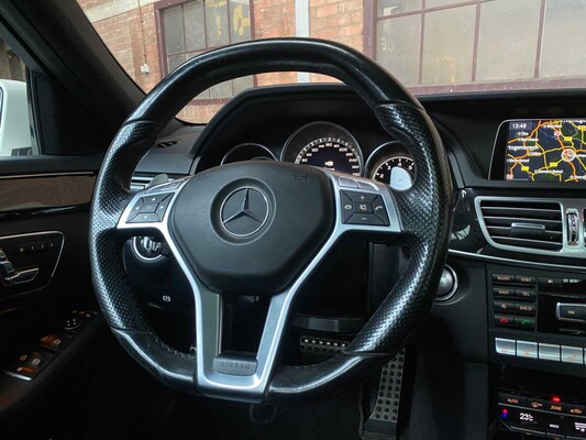 Mercedes-Benz E63 Kombi AMG 5.5 V8 4Matic E-Klasse 557PS 2015 ORIG-NL, 2-ZFK-64