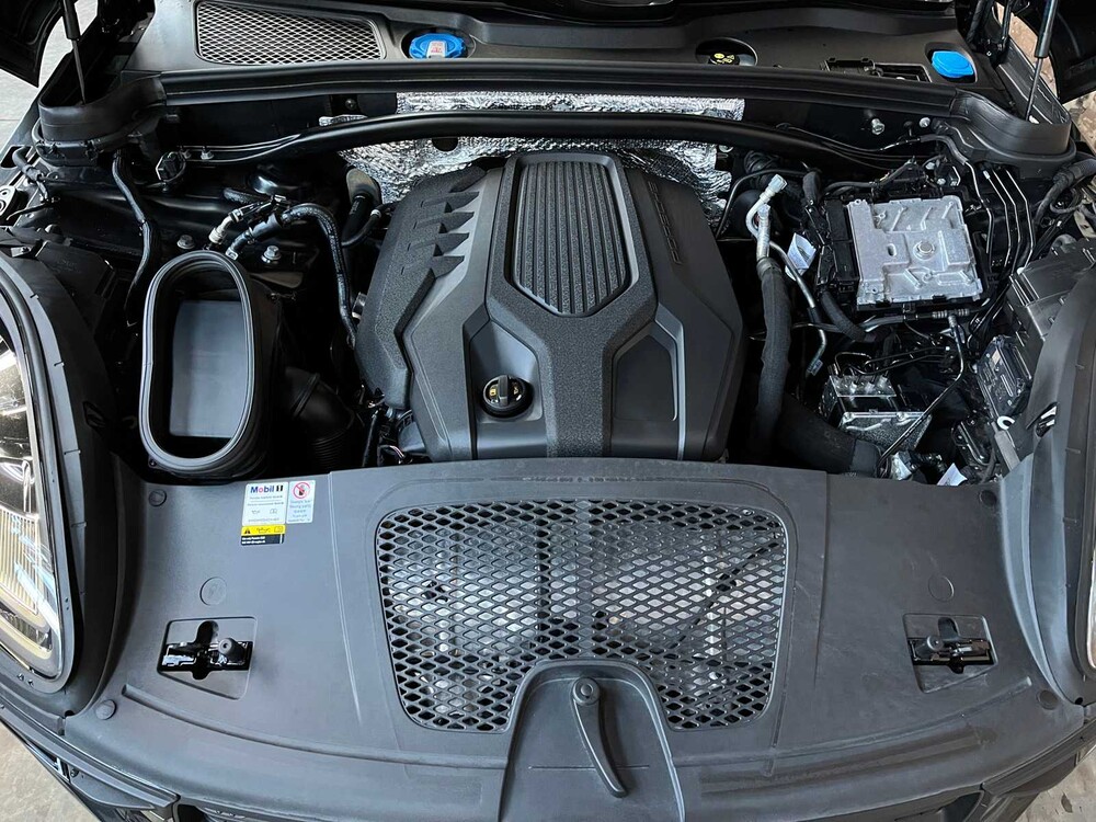 Porsche Macan 2.0 FACELIFT 265pk 2022 ORIG-NL, P-995-BB