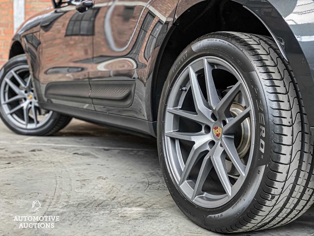 Porsche Macan 2.0 FACELIFT 265pk 2022 ORIG-NL, P-995-BB