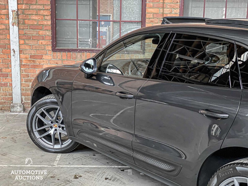 Porsche Macan 2.0 FACELIFT 265pk 2022 ORIG-NL, P-995-BB