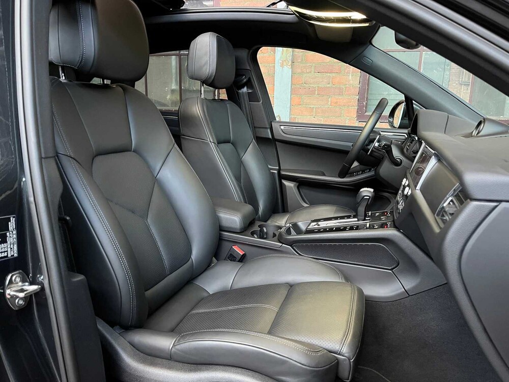 Porsche Macan 2.0 FACELIFT 265pk 2022 ORIG-NL, P-995-BB