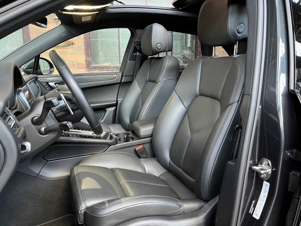 Porsche Macan 2.0 FACELIFT 265pk 2022 ORIG-NL, P-995-BB