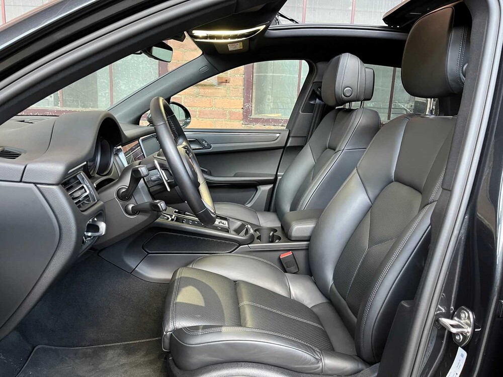 Porsche Macan 2.0 FACELIFT 265pk 2022 ORIG-NL, P-995-BB