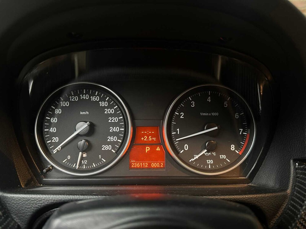 BMW 335i Cabriolet Executive E93 306pk 2008 3-Serie, 86-ZD-LV -Youngtimer-