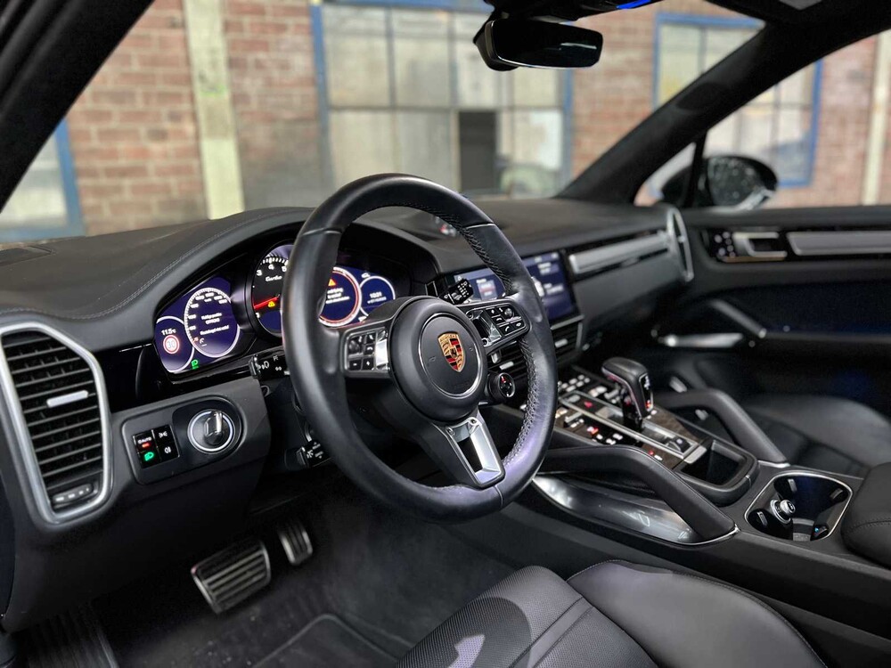 Porsche Cayenne Turbo 4.0 V8 549pk 2018 Sport-Chrono -Orig. NL-, RR-105-B