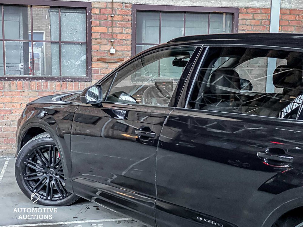 Audi Q7 E-Tron 3.0 TDI Quattro Premium 373hp Plug-In Hybrid 2016 ORIG-NL, KH-101-P