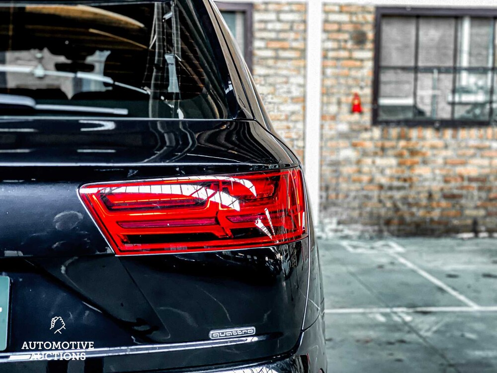Audi Q7 E-Tron 3.0 TDI Quattro Premium 373hp Plug-In Hybrid 2016 ORIG-NL, KH-101-P