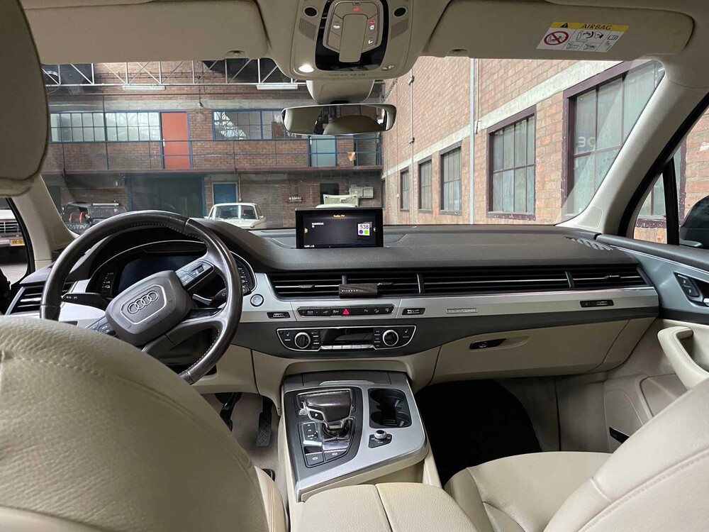 Audi Q7 E-Tron 3.0 TDI Quattro Premium 373hp Plug-In Hybrid 2016 ORIG-NL, KH-101-P