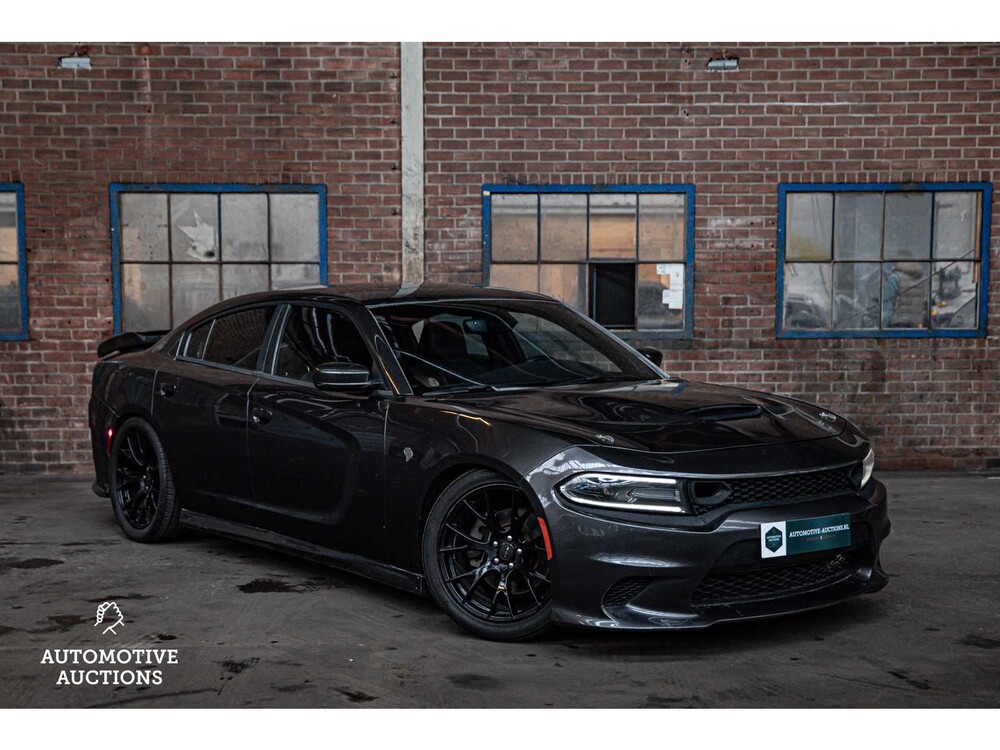 Dodge Charger SRT 5.7 V8 373PS 2016