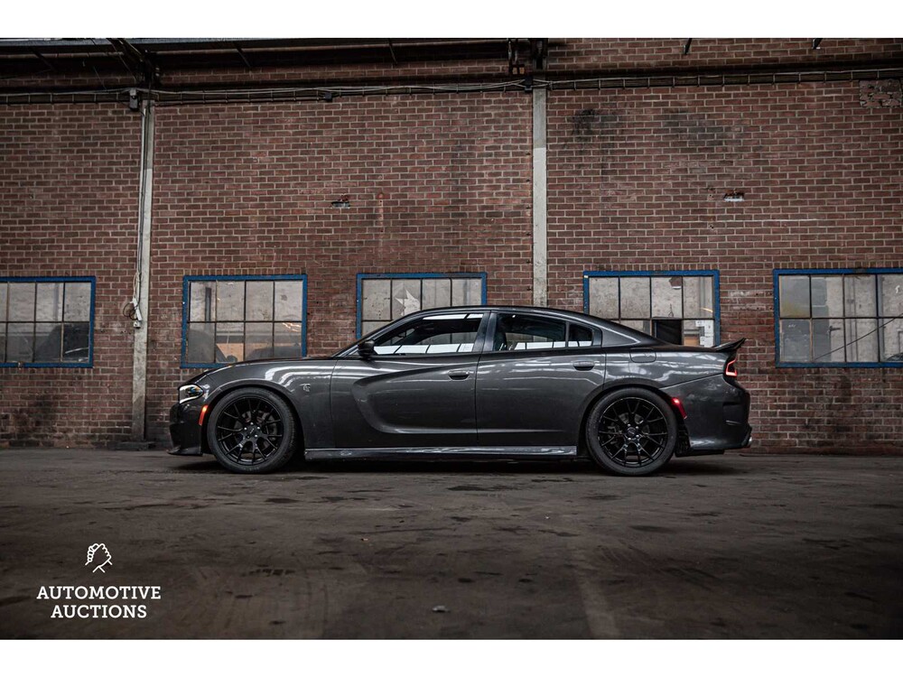 Dodge Charger SRT 5.7 V8 373PS 2016