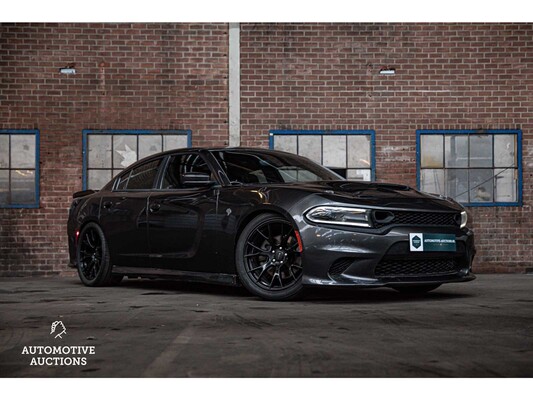 Dodge Charger SRT 5.7 V8 373PS 2016