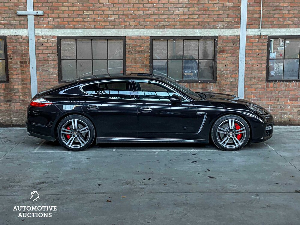 Porsche Panamera Turbo 4.8 V8 500PS 2011 Sport-Chrono, 63-TDK-1 