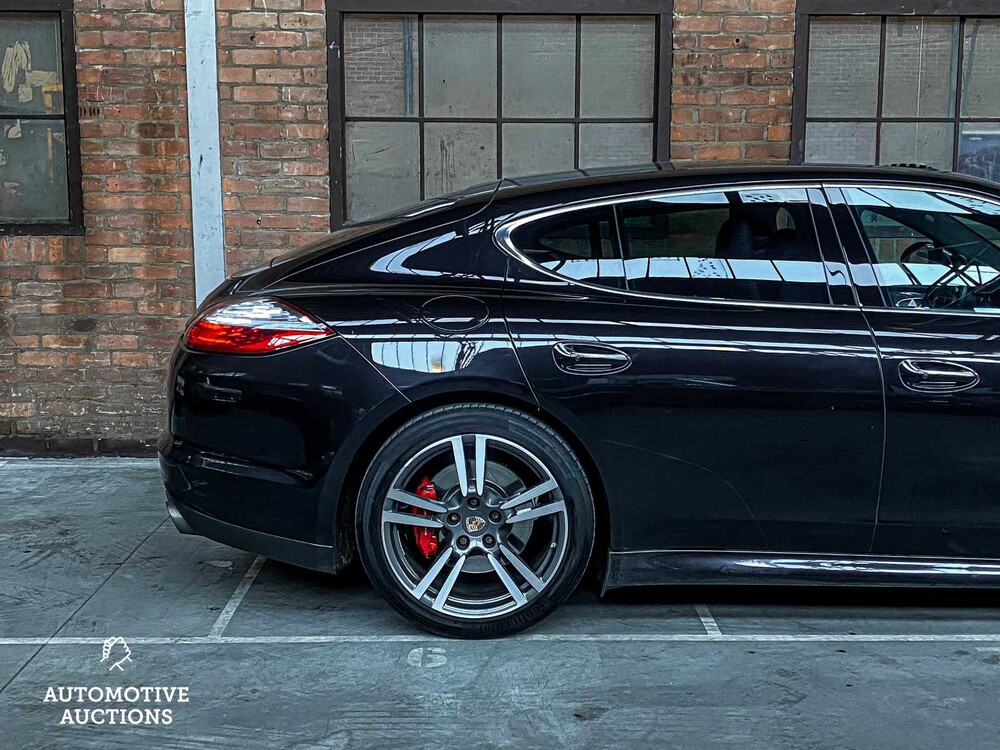 Porsche Panamera Turbo 4.8 V8 500PS 2011 Sport-Chrono, 63-TDK-1 