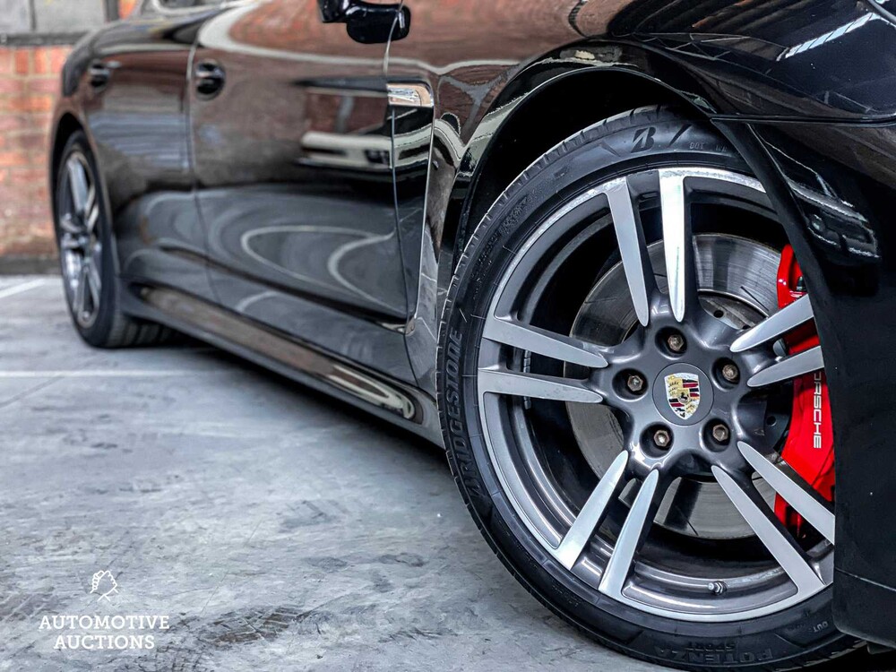 Porsche Panamera Turbo 4.8 V8 500PS 2011 Sport-Chrono, 63-TDK-1 