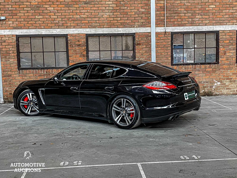 Porsche Panamera Turbo 4.8 V8 500PS 2011 Sport-Chrono, 63-TDK-1 