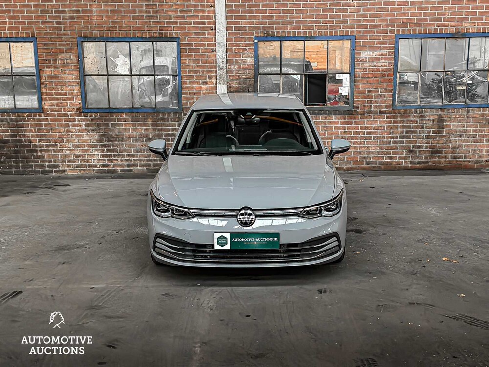 Volkswagen Golf MK8 1.4 eHybrid Style 204pk 2021 Plug-in Hybride , S-197-PG