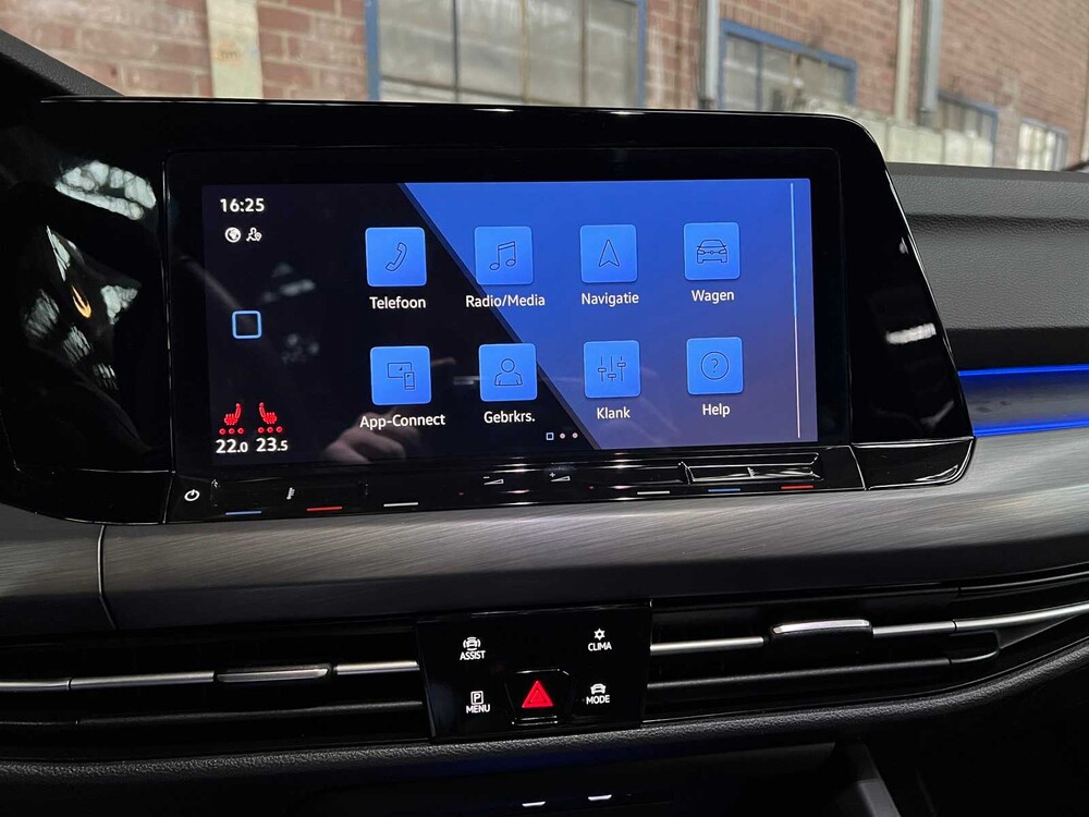 Volkswagen Golf MK8 1.4 eHybrid Style 204pk 2021 Plug-in Hybride , S-197-PG