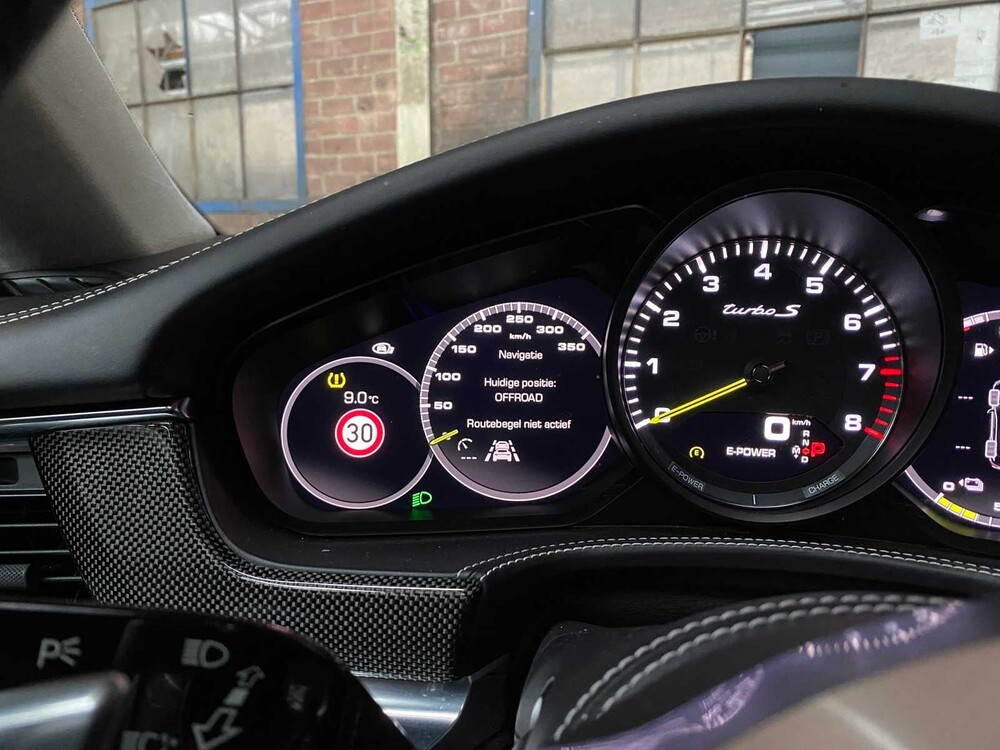 Porsche Panamera Sport Turismo Turbo S E-Hybrid 4.0 V8 680pk 2018, H-902-PP