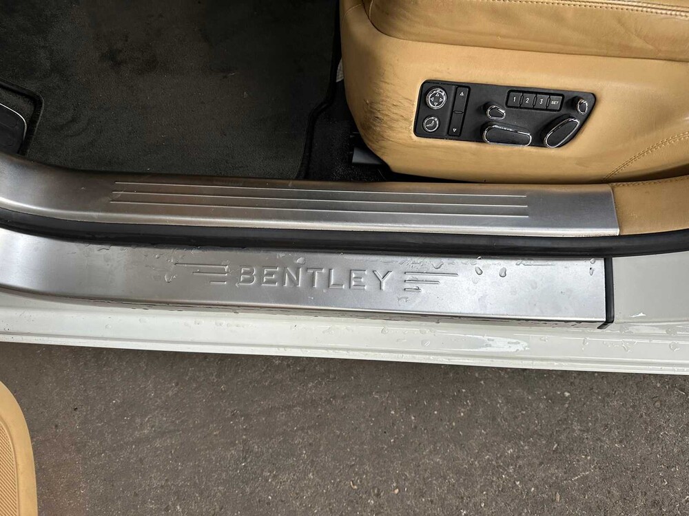 Bentley Continental Flying Spur 6.0 W12 560pk 2007 -Youngtimer-