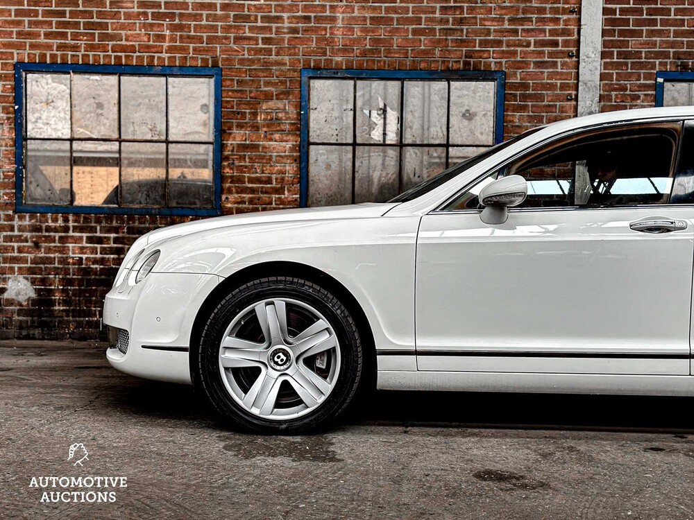 Bentley Continental Flying Spur 6.0 W12 560pk 2007 -Youngtimer-