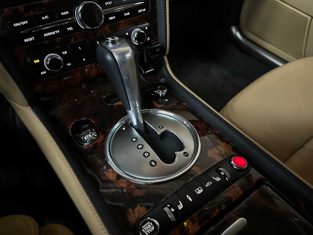 Bentley Continental Flying Spur 6.0 W12 560pk 2007 -Youngtimer-