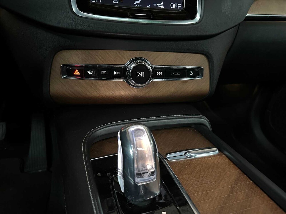 Volvo XC90 2.0 T8 Twin Engine Plug-In Hybrid AWD Beschriftung 320PS 2015, HH-808-V