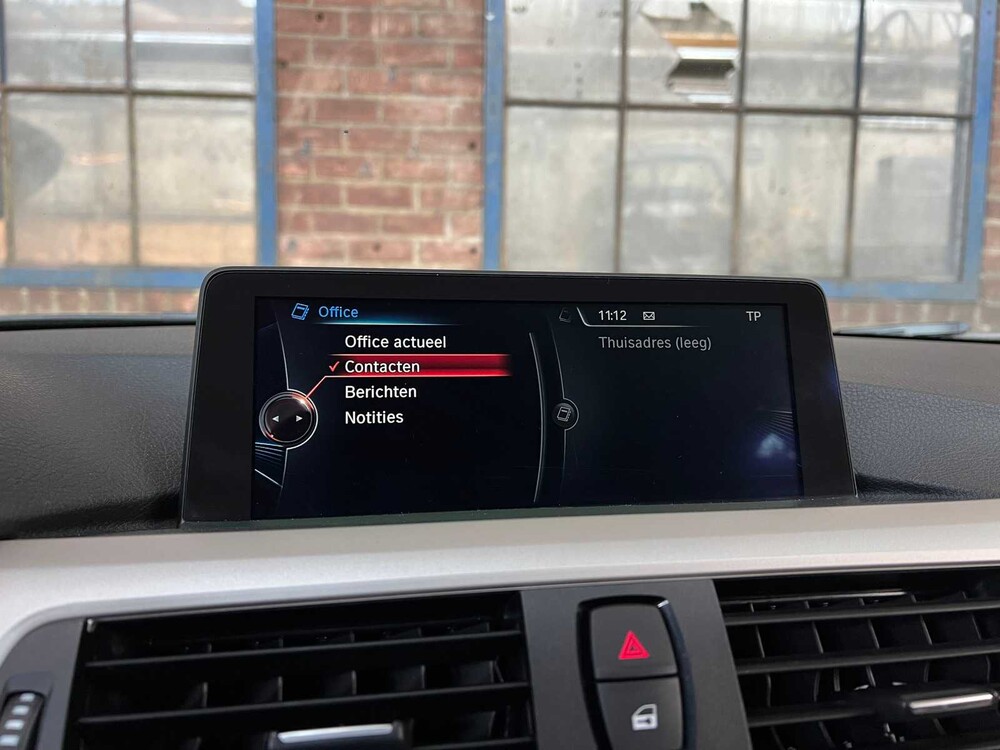 BMW 318d High Executive F30 143pk 2015 3-serie, XV-307-K