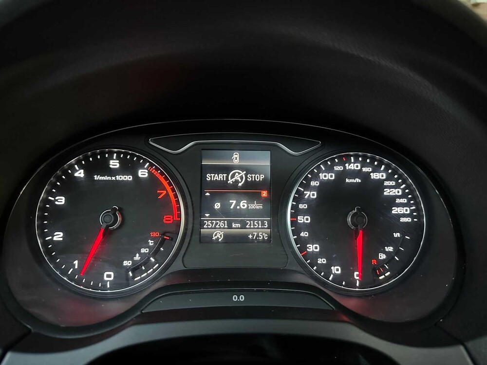 Audi A3 Limousine S-Line 1.4 TFSI CoD Ambition Pro Line S 140pk 2014 ORIG-NL, 7-TXL-63