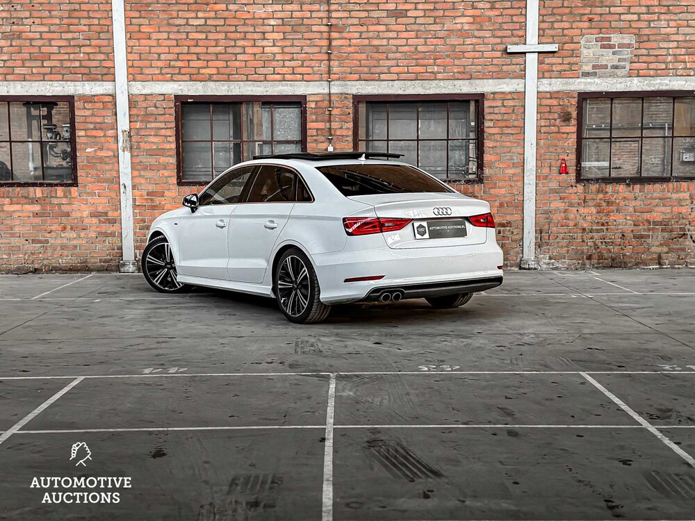 Audi A3 Limousine S-Line 1.4 TFSI CoD Ambition Pro Line S 140pk 2014 ORIG-NL, 7-TXL-63