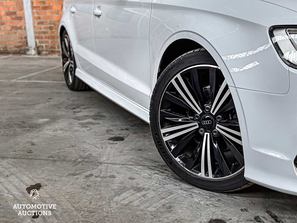 Audi A3 Limousine S-Line 1.4 TFSI CoD Ambition Pro Line S 140pk 2014 ORIG-NL, 7-TXL-63