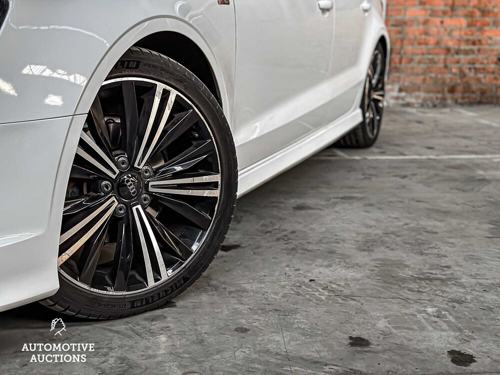Audi A3 Limousine S-Line 1.4 TFSI CoD Ambition Pro Line S 140pk 2014 ORIG-NL, 7-TXL-63
