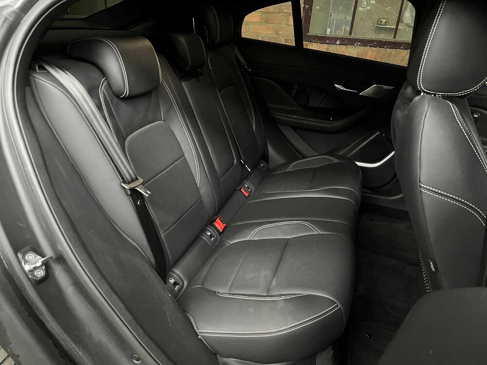 Jaguar I-PACE EV400 First Edition 90 kWh 400pk 2018 ORIG-NL, XB-161-J